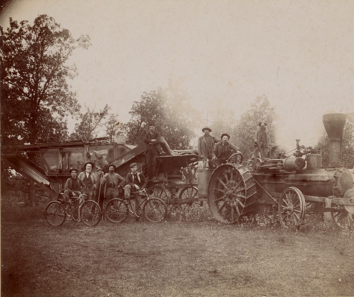 Farmers and their machinery between 1900-1920
